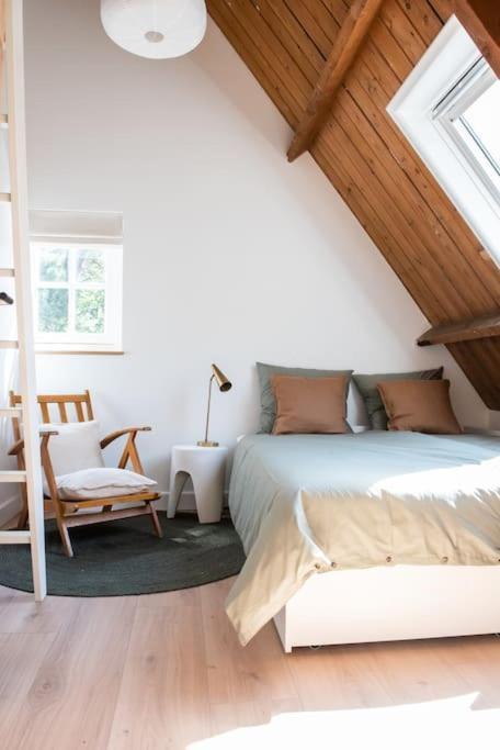 Fantastisch Familiehuis Met Grote Tuin I Bosrijk Lunteren Buitenkant foto