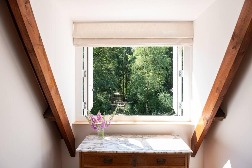 Fantastisch Familiehuis Met Grote Tuin I Bosrijk Lunteren Buitenkant foto